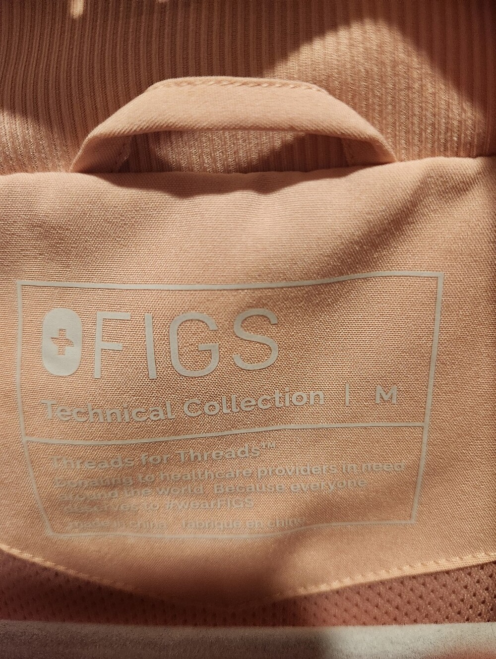 Figs Pink Sand Sydney Scrub Jacket M - Picture 9 of 9